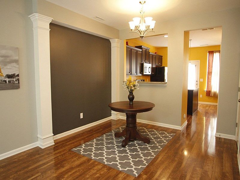 322 Carthage Ct, Durham, NC 27703