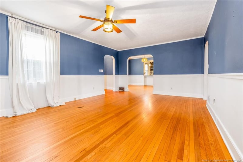 322 Circle Dr, Fayetteville, NC 28305