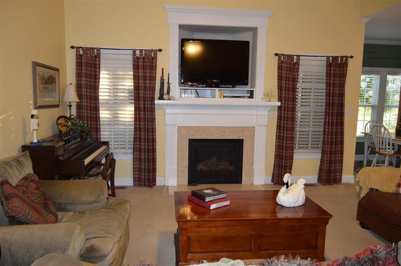 322 Dell Meadows Pl, Four Oaks, NC 27524
