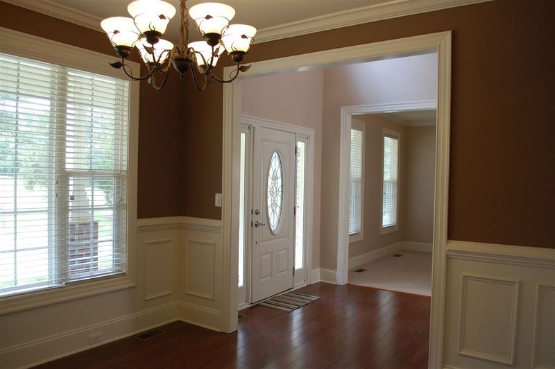 322 N Nassau St, Youngsville, NC 27596
