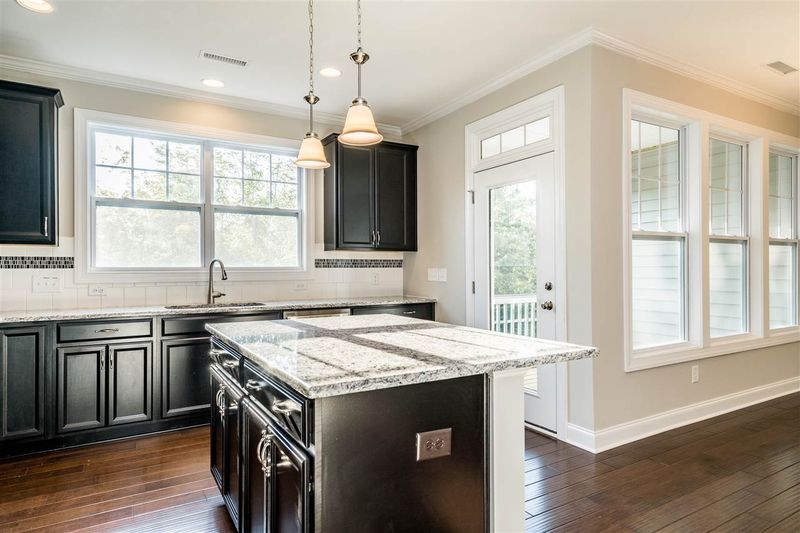 322 Roberts Ridge Dr, Cary, NC 27513
