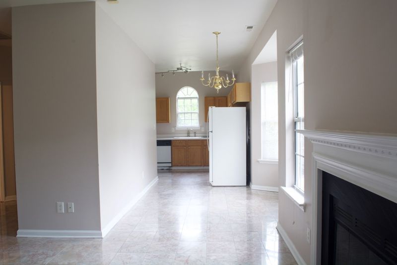 322 Standish Dr, Chapel Hill, NC 27517
