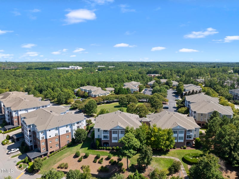 322 Waterford Lake Dr, Cary, NC 27519