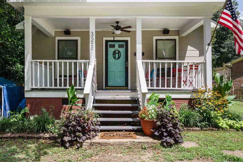 322 Willow St, Cary, NC 27511