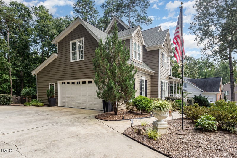 3220 Falconhurst Dr, Wake Forest, NC 27587