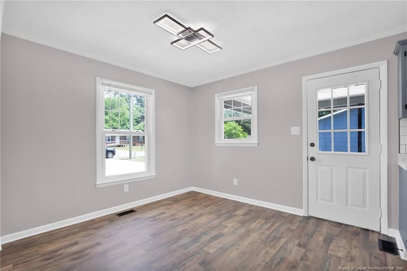 3220 Periwinkle Dr, Fayetteville, NC 28306