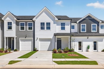 3221 Bailey Lake Dr, Fuquay Varina, NC 27526