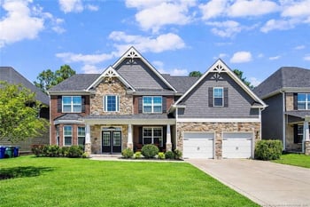 3221 Cragburn Pl, Fayetteville, NC 28306