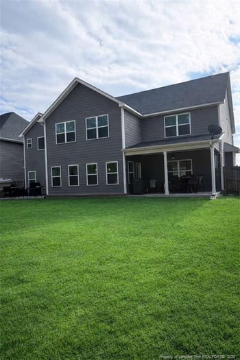 3221 Cragburn Pl, Fayetteville, NC 28306