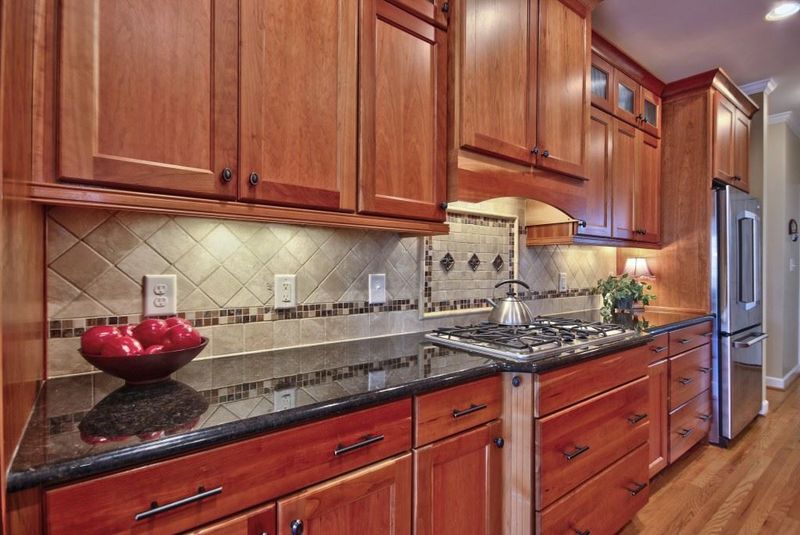 3221 Summer Oaks Dr, Apex, NC 27539