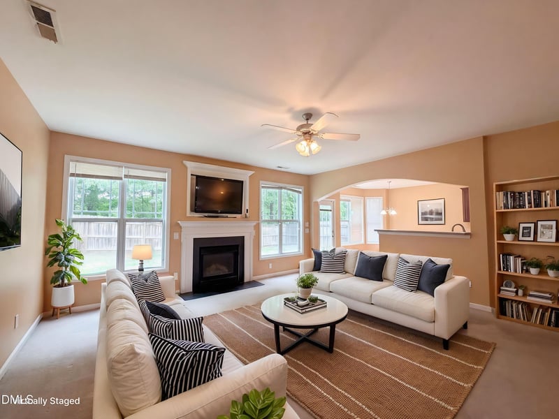 3221 Sunbright Ln, Raleigh, NC 27610