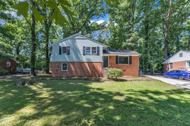 3221 Ward Rd, Raleigh, NC 27604