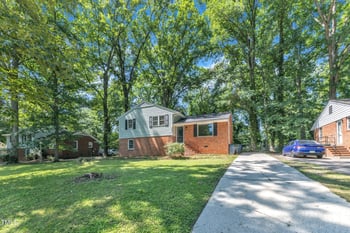 3221 Ward Rd, Raleigh, NC 27604