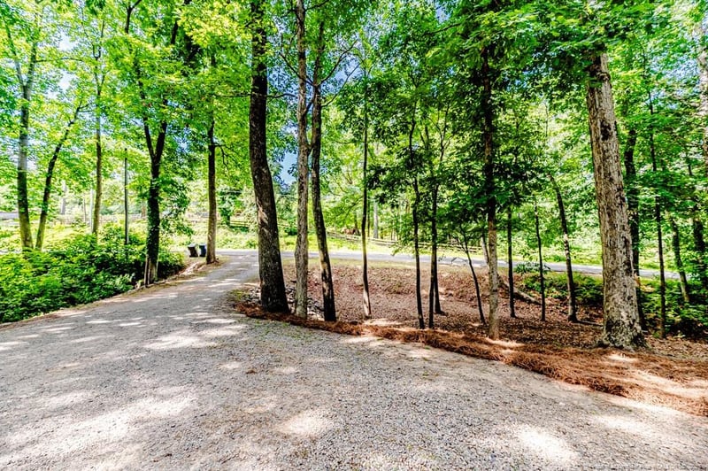 3224 Green Valley Dr, Sanford, NC 27330