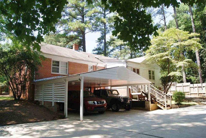 3224 Six Forks Rd, Raleigh, NC 27609