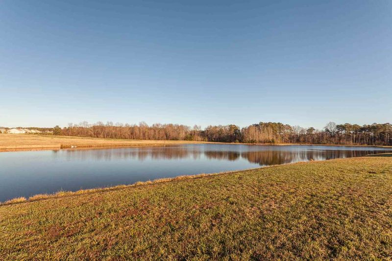 3224 Whispernut Ln, Zebulon, NC 27597