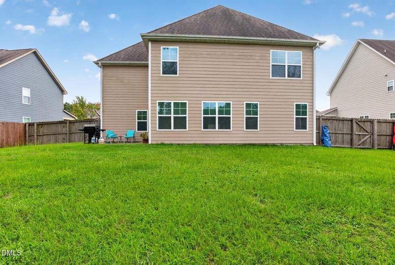 3224 Winterwood Dr, Fayetteville, NC 28306
