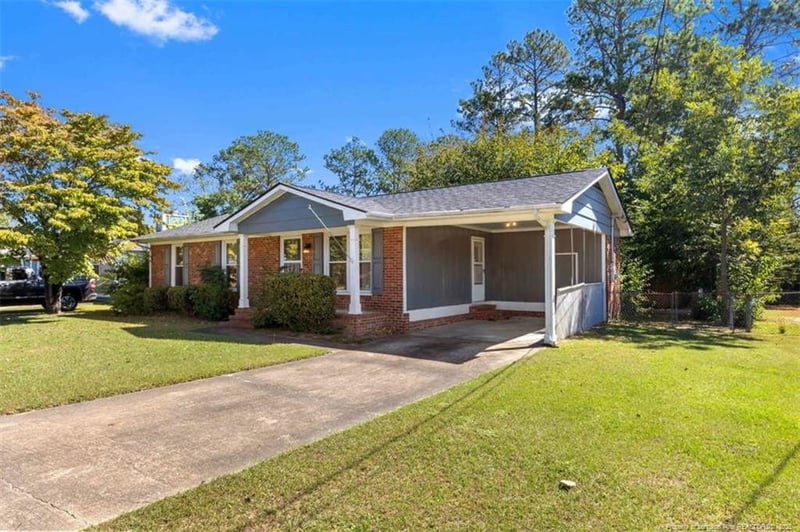 3225 Glenmore St, Hope Mills, NC 28348