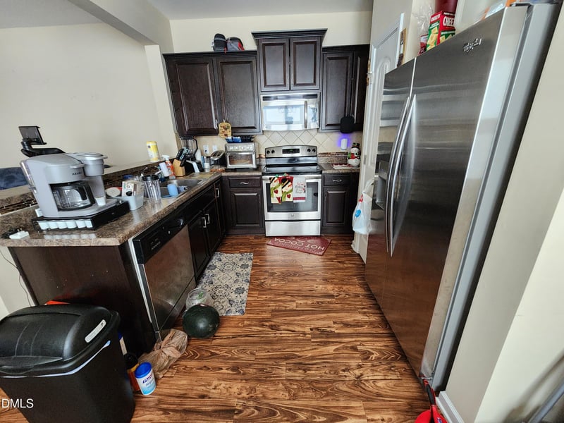 3225 Warm Springs Ln, Raleigh, NC 27610