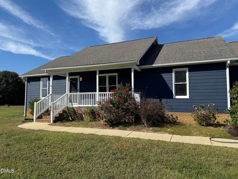 3226 Powhatan Rd, Clayton, NC 27527