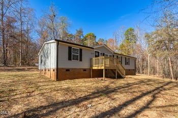 3227 Calloway Dr, Mebane, NC 27302