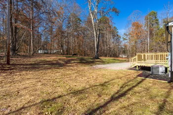 3227 Calloway Dr, Mebane, NC 27302