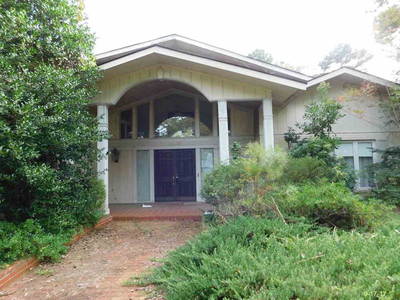 3229 W Us 70 Hw, Smithfield, NC 27577