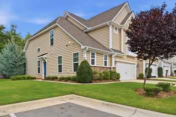 323 Acorn Hollow Pl, Durham, NC 27703