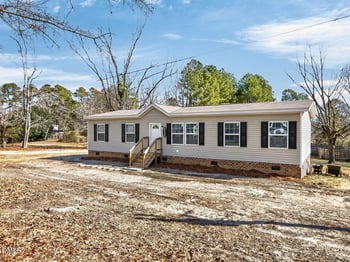 323 Aquilla Rd #Z, Benson, NC 27504