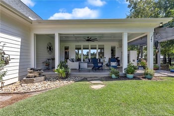 323 Bridgewater Dr, Sanford, NC 27330