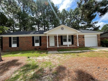 323 Cadmium Ct, Fayetteville, NC 28311