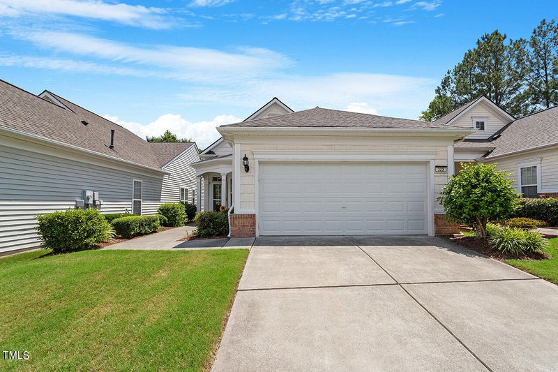 323 Fenmore Pl, Cary, NC 27519