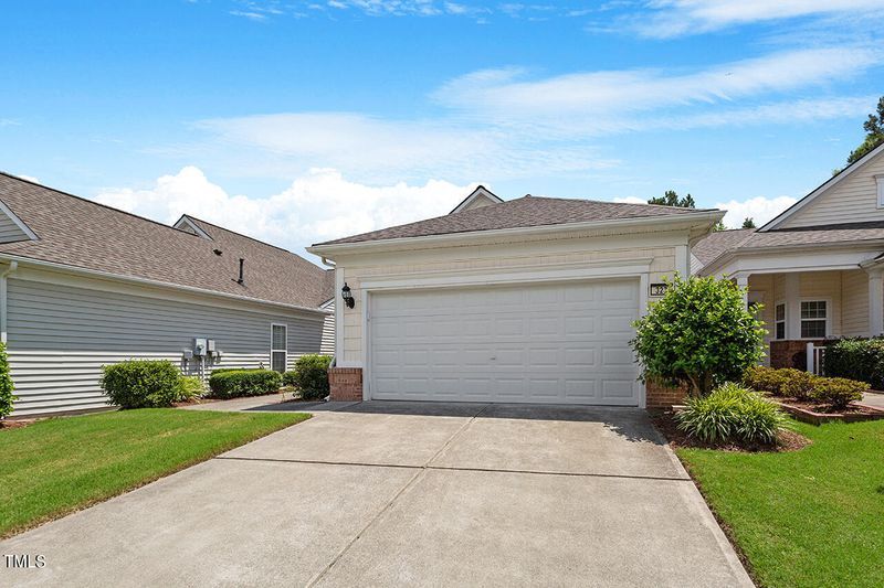 323 Fenmore Pl, Cary, NC 27519
