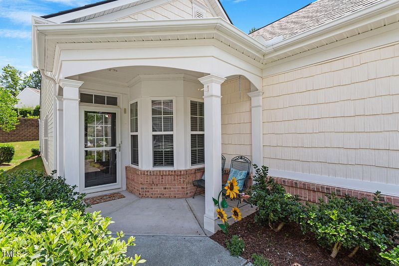 323 Fenmore Pl, Cary, NC 27519