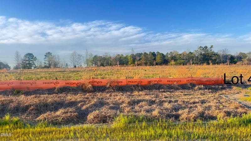 323 Galway Rd, Lillington, NC 27546