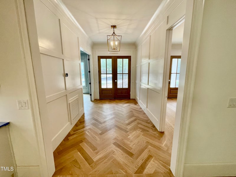 323 Hudson St, Raleigh, NC 27608