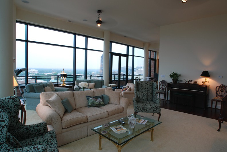 323 W Jones St #1555, Raleigh, NC 27603