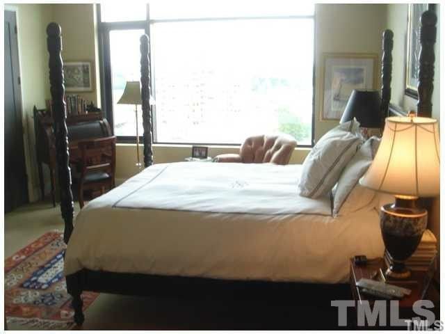 323 W Jones St #825, Raleigh, NC 27603