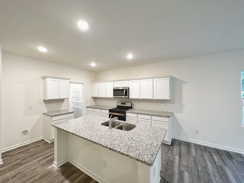 323 Mcclellan Trl, Mebane, NC 27302