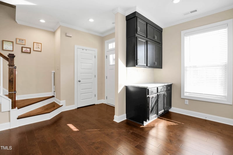 323 Old Grove Ln, Apex, NC 27502