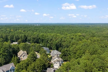 323 Oxfordshire Ln, Chapel Hill, NC 27517