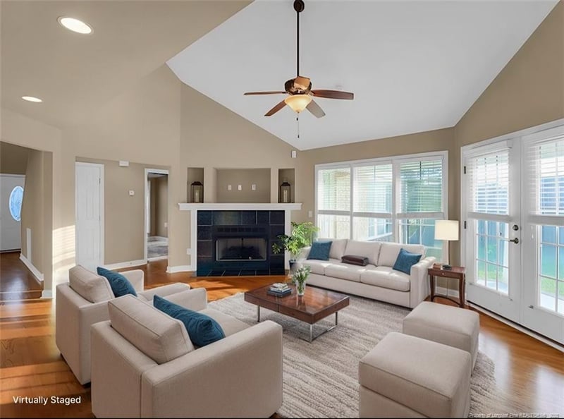 323 St Thomas Rd, Fayetteville, NC 28311