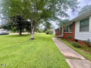 323 Wilmot Dr, Raleigh, NC 27606