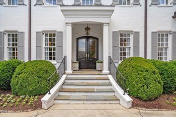 323 Yadkin Dr, Raleigh, NC 27609