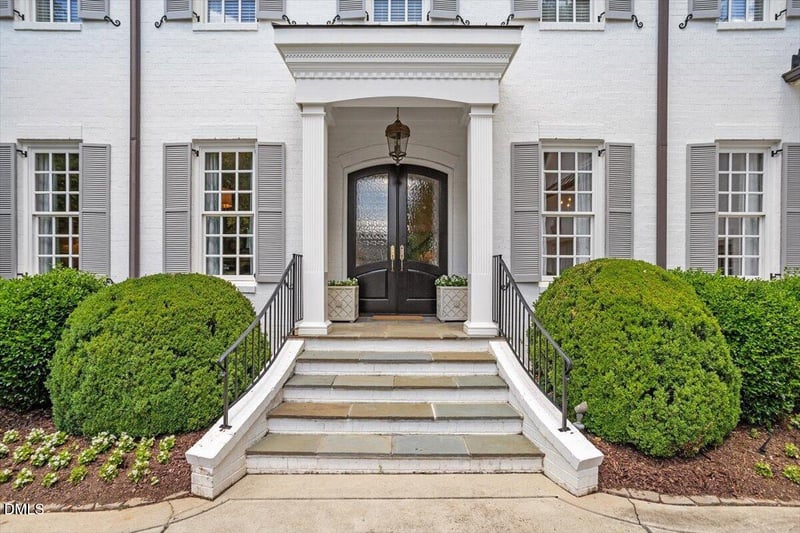 323 Yadkin Dr, Raleigh, NC 27609