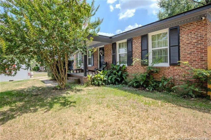 3230 Periwinkle Dr, Fayetteville, NC 28306