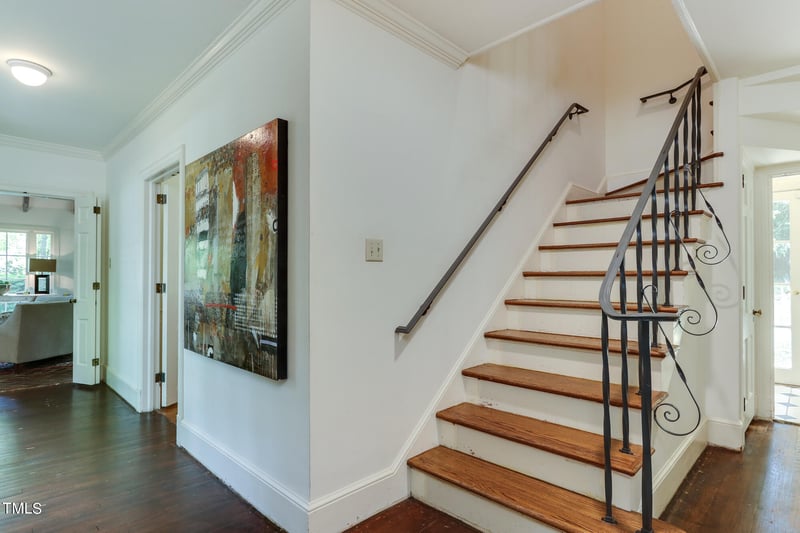 3231 Sussex Rd, Raleigh, NC 27607