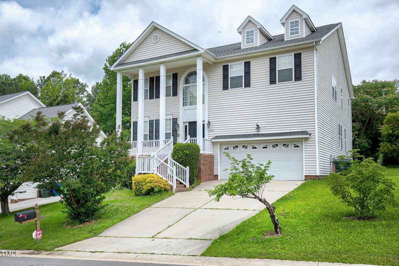 3232 Forest Mill Cir, Raleigh, NC 27616