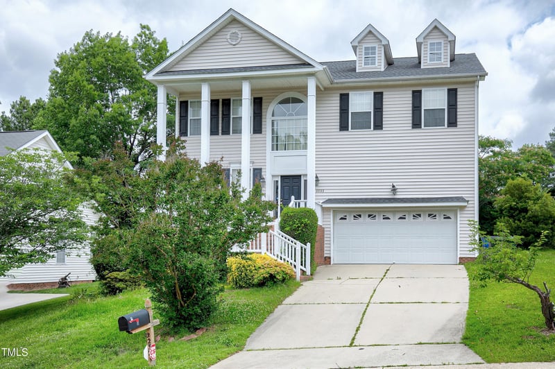 3232 Forest Mill Cir, Raleigh, NC 27616