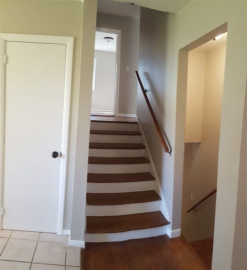 3232 Ward Rd, Raleigh, NC 27604